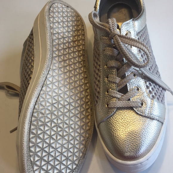 Gold Steve Madden Sneakers - Picture 4 of 6